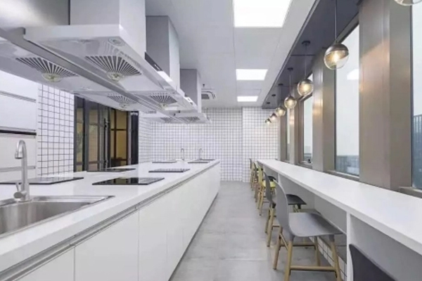 共享厨房APP制作为人们提供一个便捷灵活的烹饪空间--app创建开发广州酷蜂科技