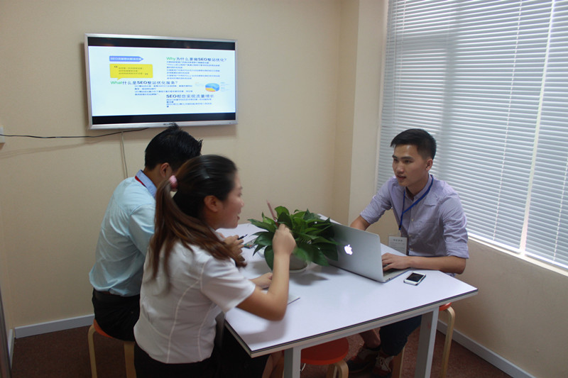 广州酷蜂科技APP开发公司员工风采